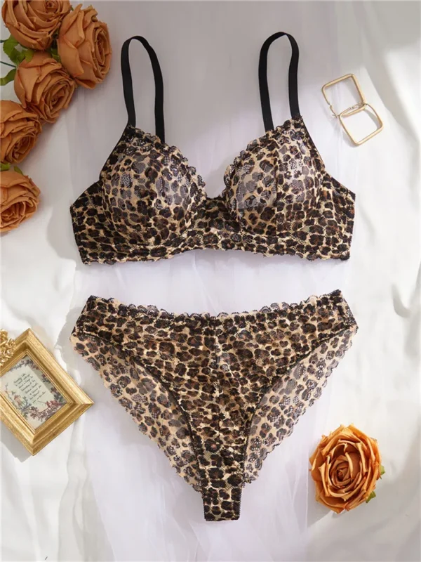 Ensemble de lingerie sexy , exotique à broderie léopard, dentelle, volant, sans couture, avec armature – Image 2