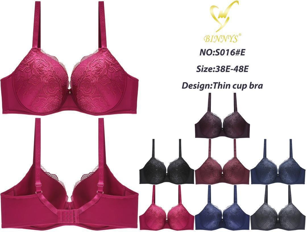Soutien gorge Pour un modèle sans armature, confortable